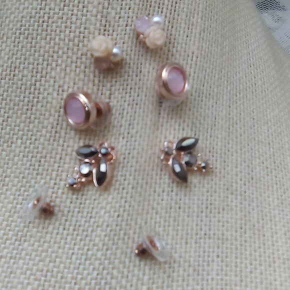 Trendy Ear Stud Trio Bling Insect Earrings - Picture 6 of 13